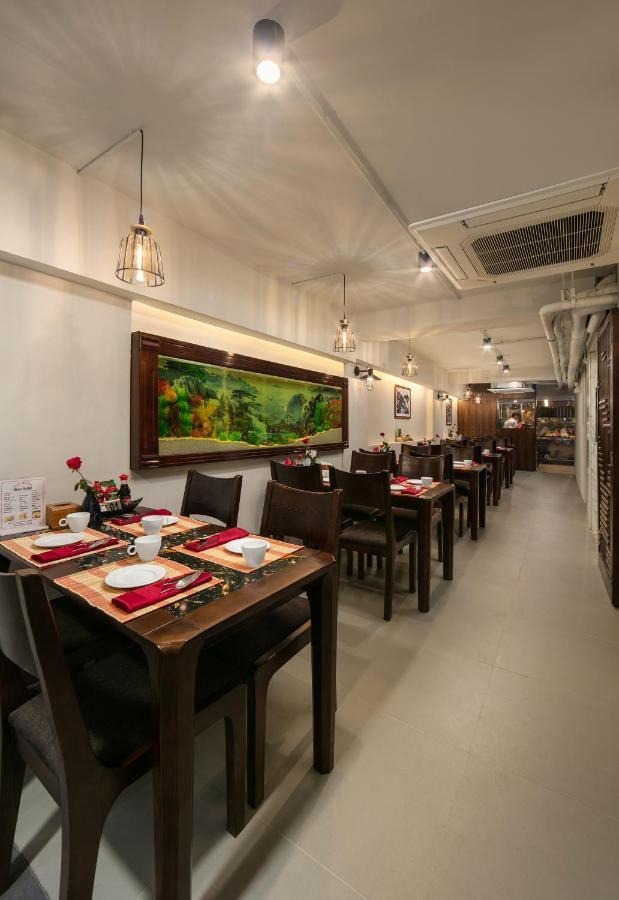 Hanoi Exclusive Hotel Экстерьер фото