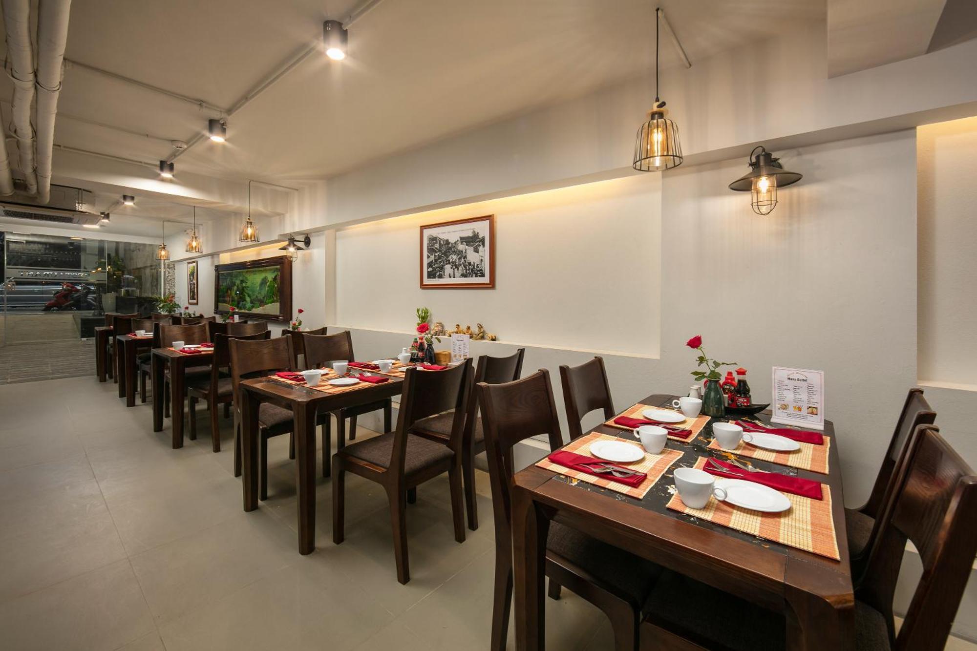 Hanoi Exclusive Hotel Экстерьер фото